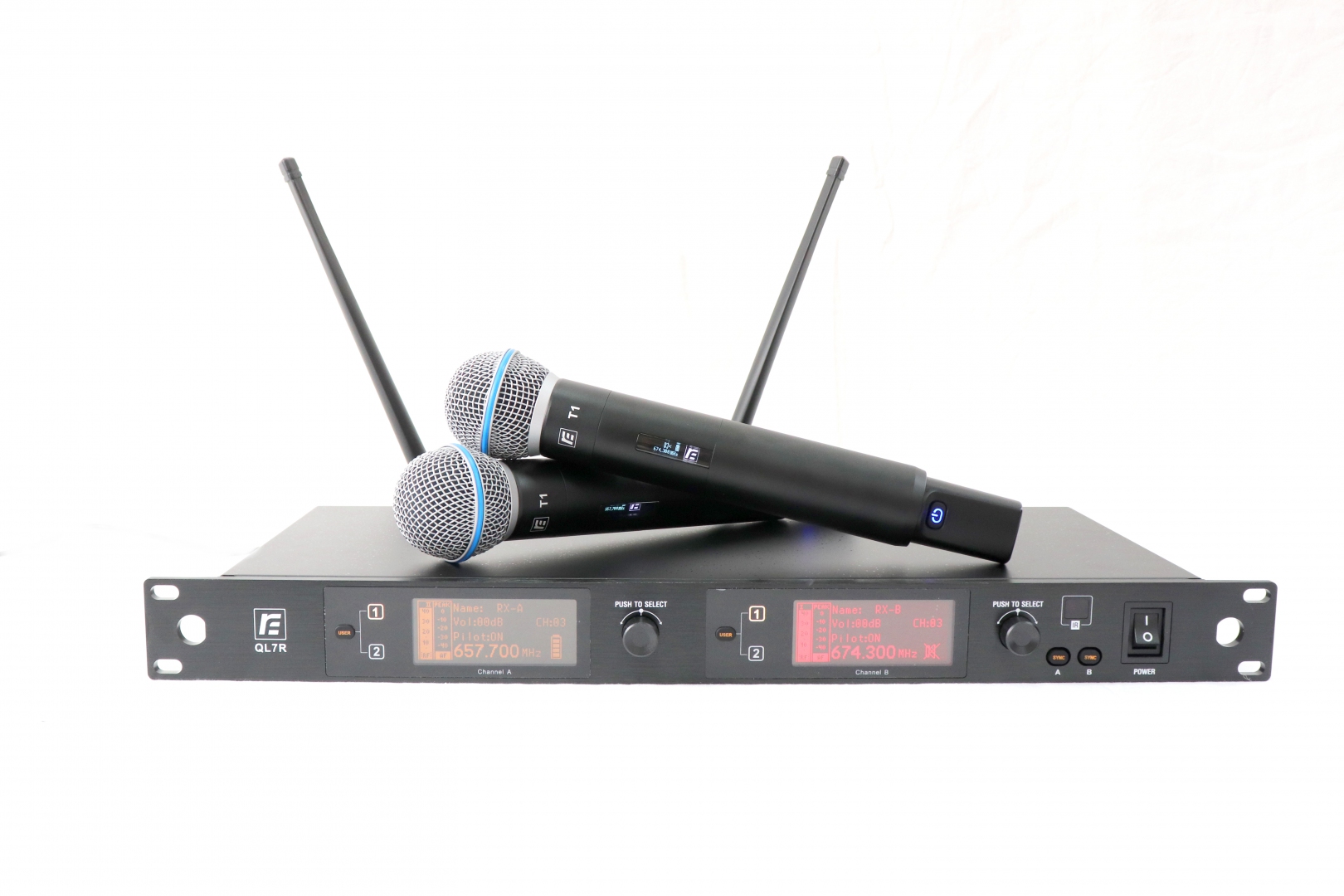 RFIntell QL7R/T1-B 720,500-754,000 МГц 2-канальная радиосистема с 2-мя ручными микрофонами в Красноярске
