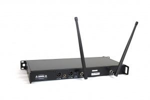 RFIntell QL7R/T1-B 720,500-754,000 МГц 2-канальная радиосистема с 2-мя ручными микрофонами в Красноярске